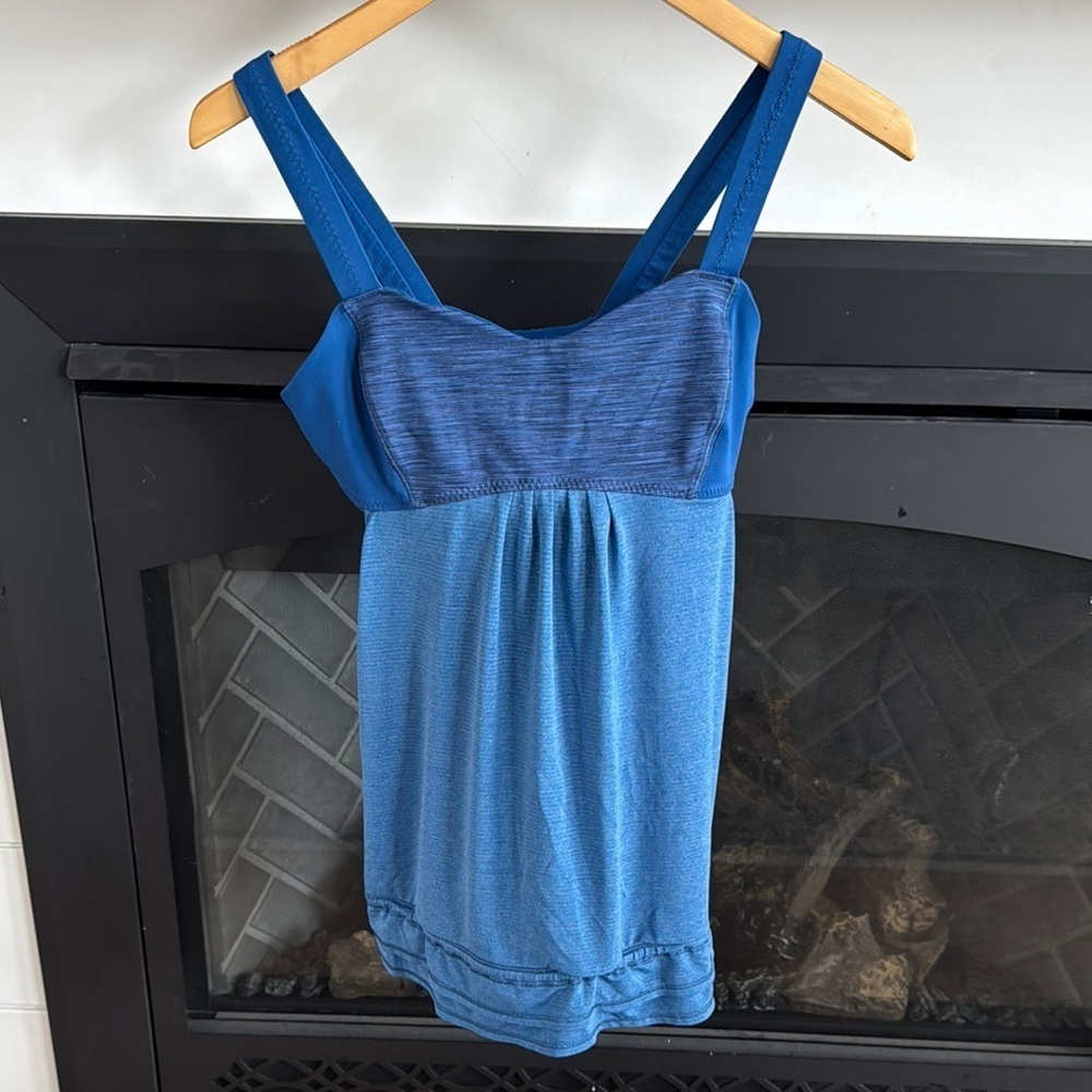 Lululemon Athletica Blue Pleated Bustier Tank Top - Picture 3 of 8